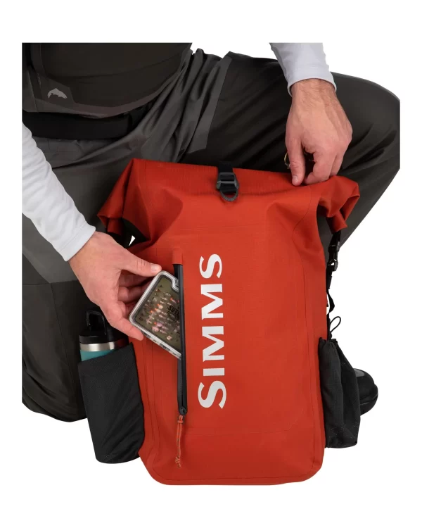 SIMMS DRY CREEK ROLL TOP BACKPACK ORANGE - Imagen 4
